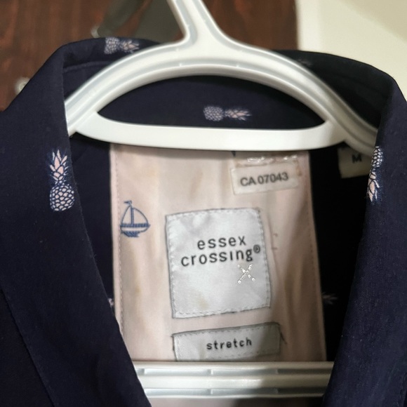 Men’s M summer button up - Picture 4 of 4